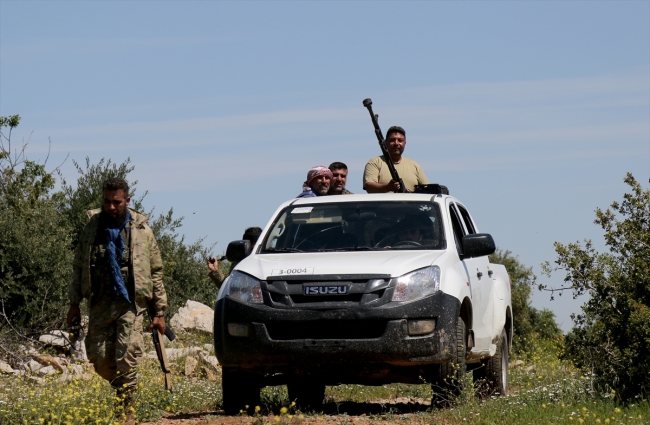 TSK ve ÖSO Afrin'de güvenliği güçlendiriyor